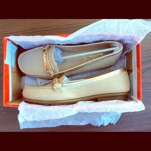 In-The-Box Aerosoles Glam Loafers